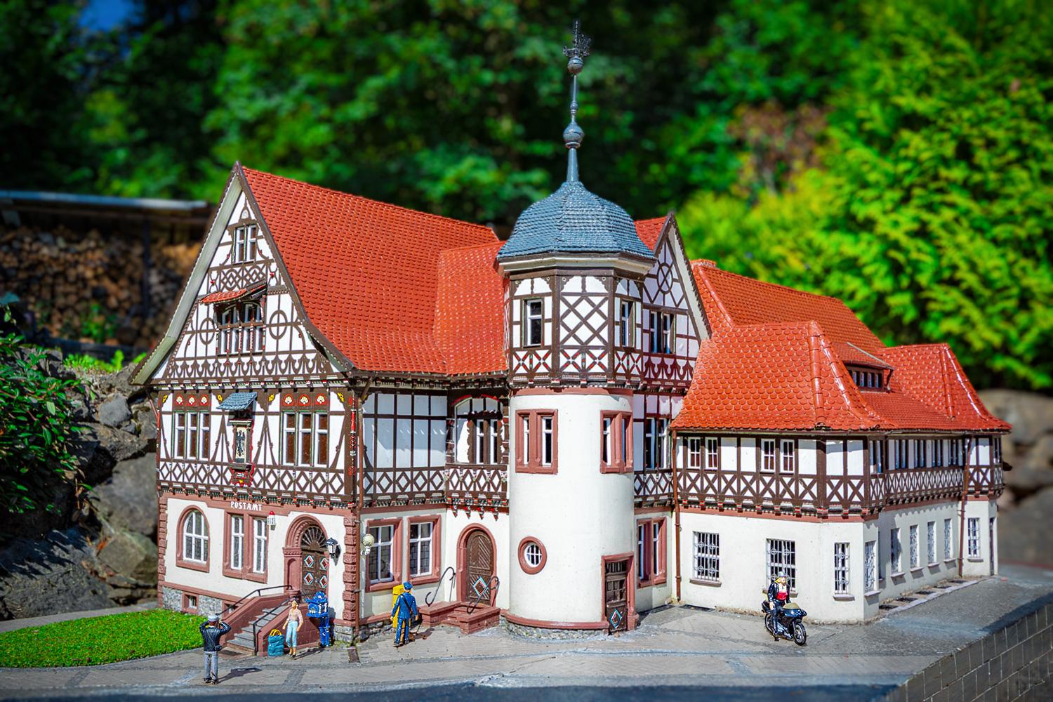 Das alte Postamt von Bad Liebenstein als Modell - Thüringen