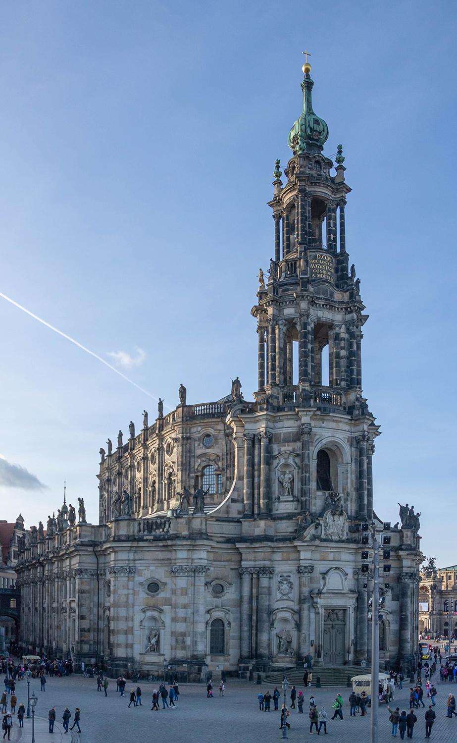 Katholische Hofkirche in Dresden - Sachsen