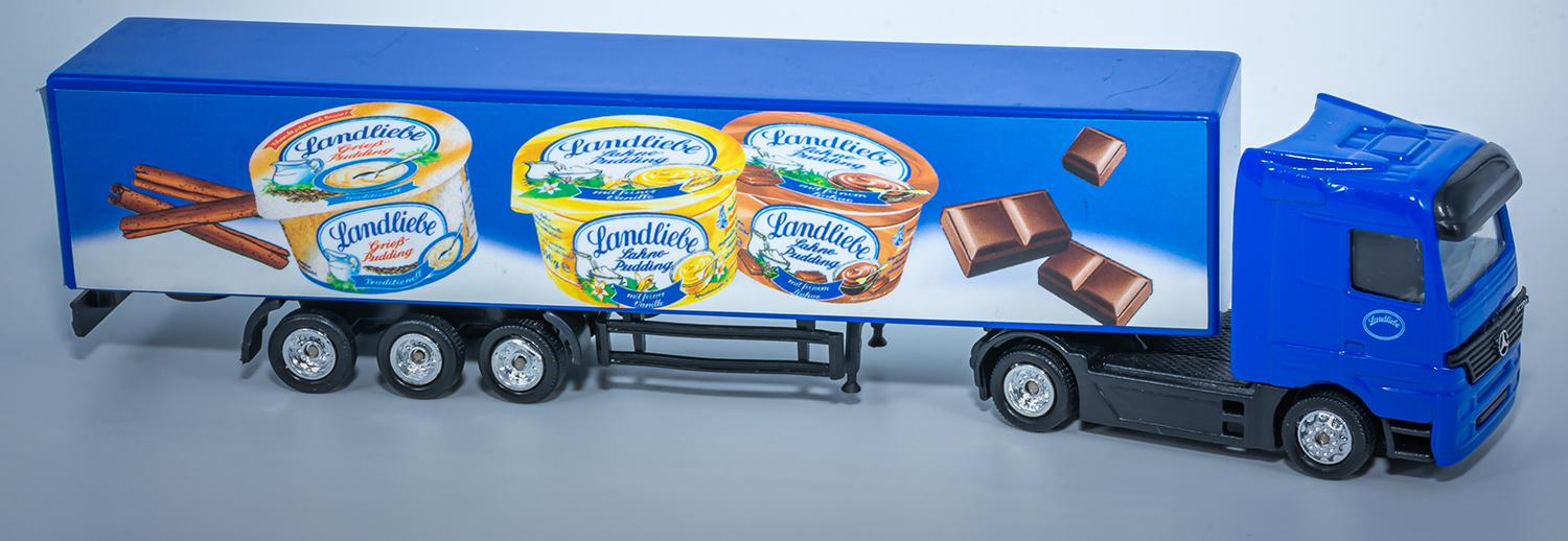 Landliebe Sahne Pudding - Werbetruck