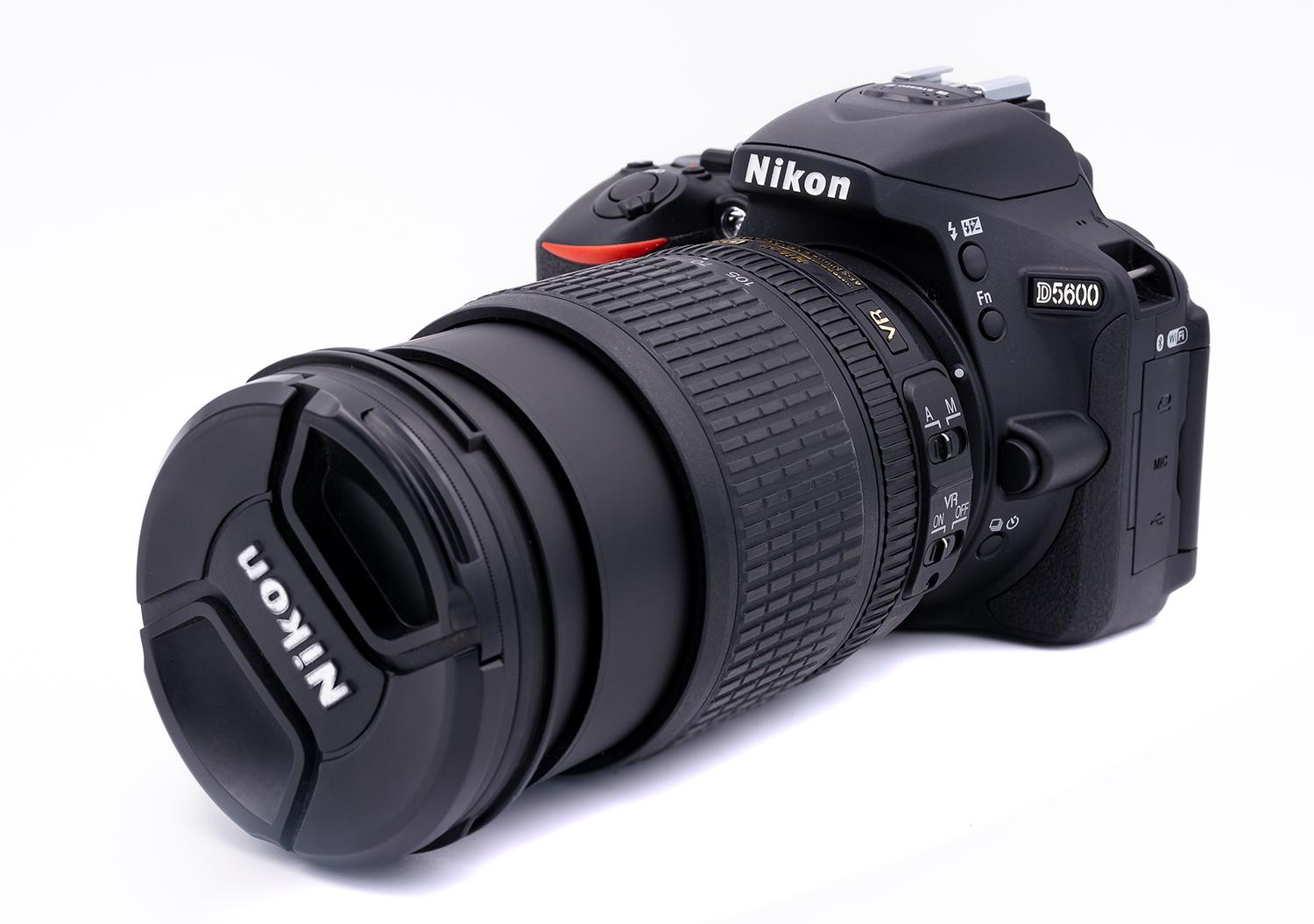 Nikon D5600 Kit AF-S DX 18-140 VR