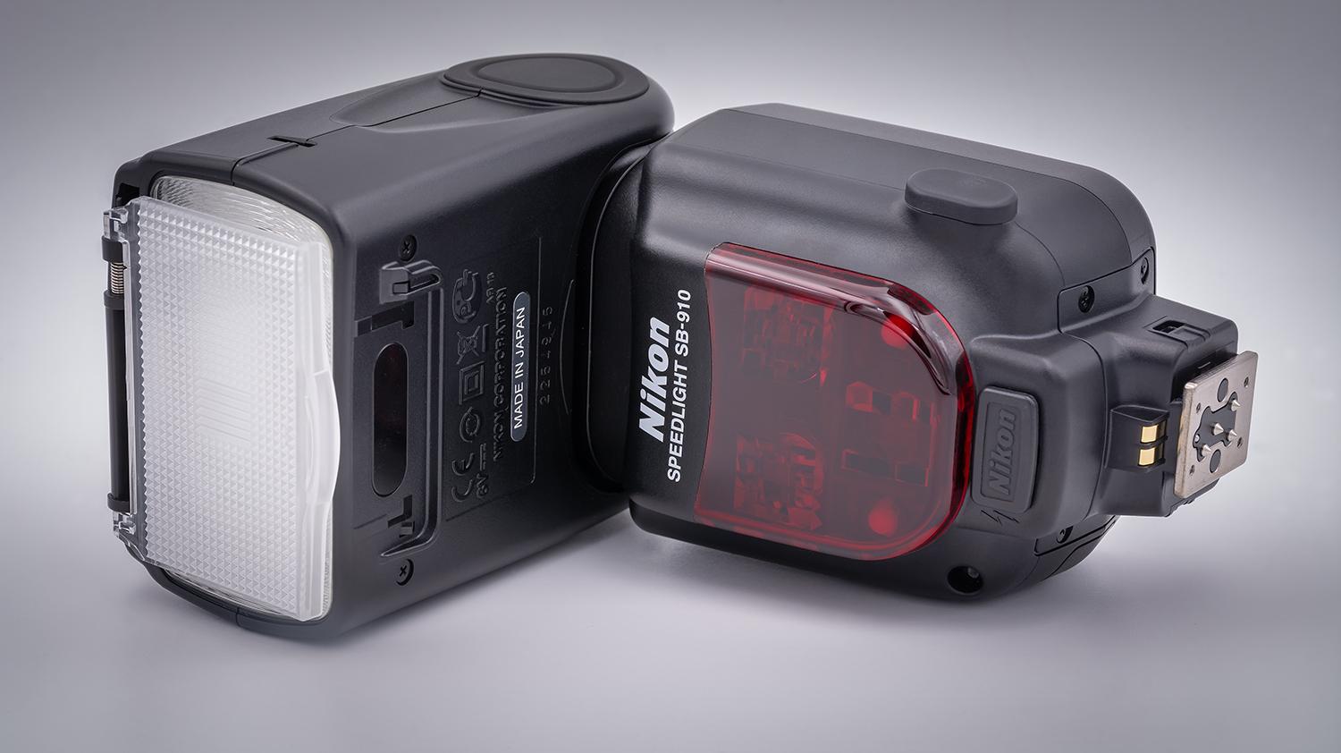 Nikon Speedlight SB-910 - i-TTL-Blitzgerät