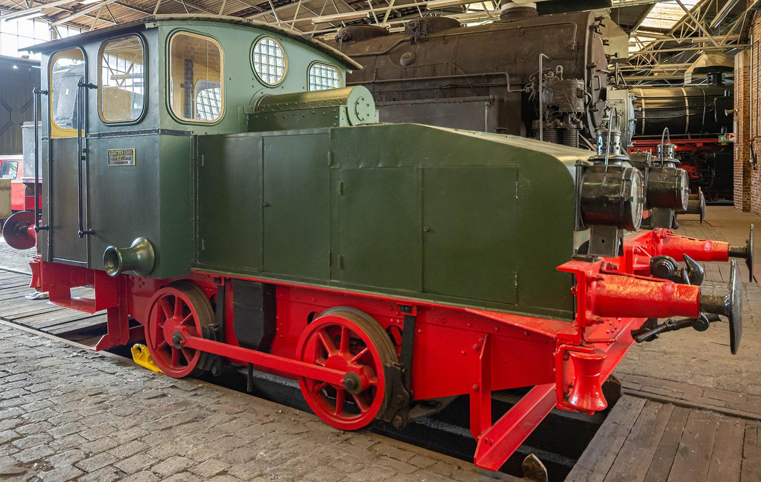 Petroleum-Lokomotive der Firma Möhl & Co.