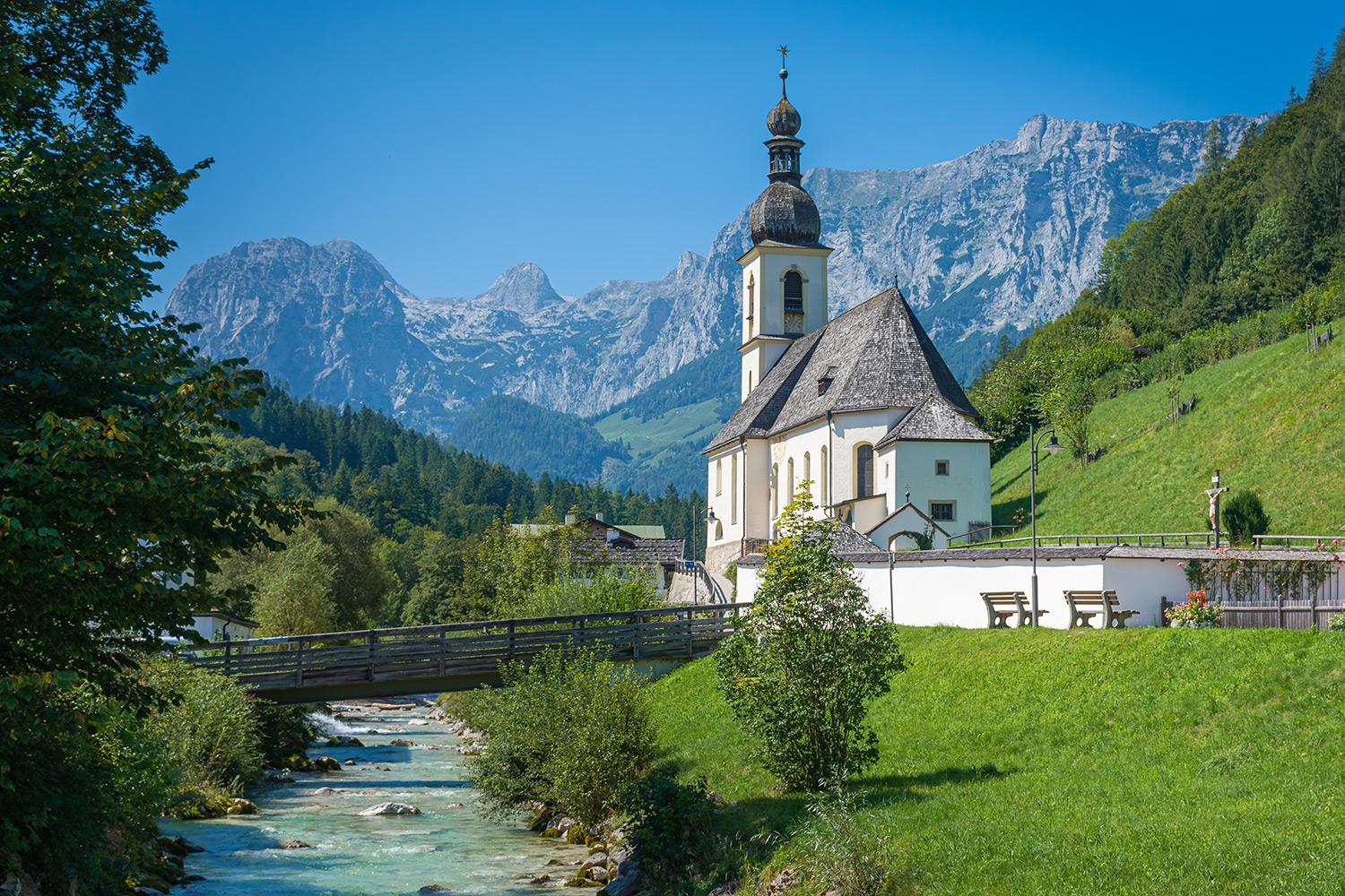 Pfarrkirche St. Sebastian in Ramsau bei Berchtesgaden - Bayern