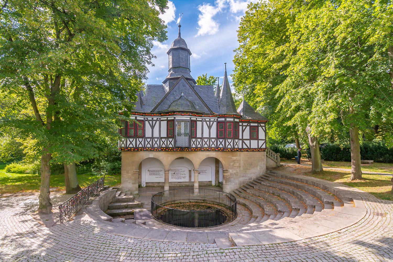 Popperöder Quelle mit Brunnenhaus in Mühlhausen - Thüringen