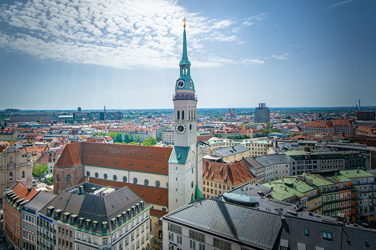 Die katholische Kirche St. Peter in München - Bayern