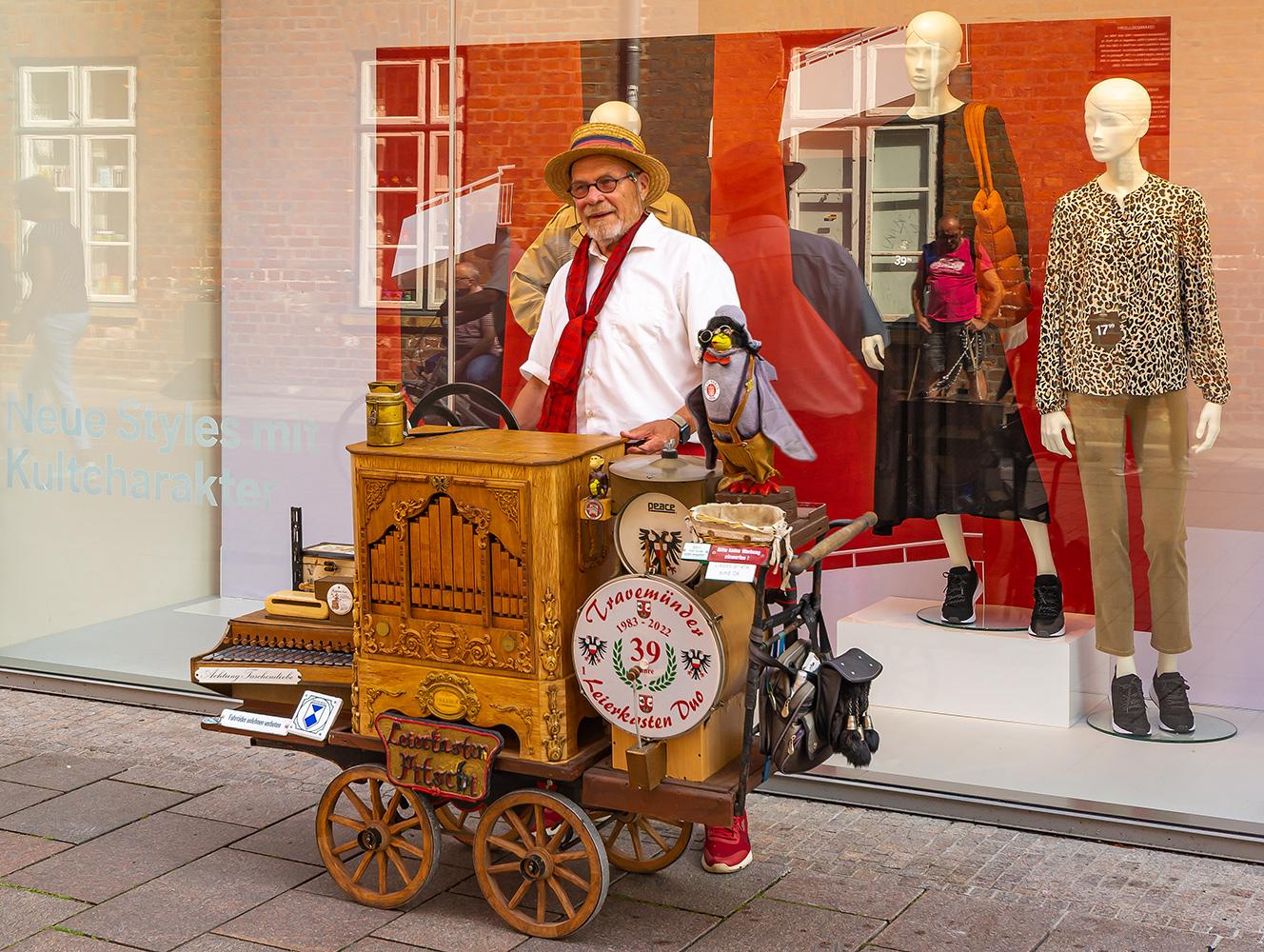 Travemünder Leierkasten Duo in Lübeck - Schleswig-Holstein