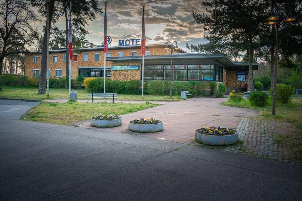 Raststätte-Motel Pfungstadt Ost - BAB 67 Hessen