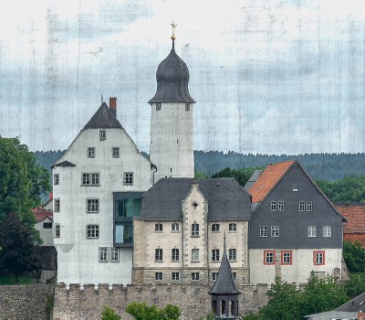 Zeichnung: Auf Leinen