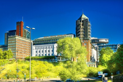 Surreal: Gelbes Leuchten