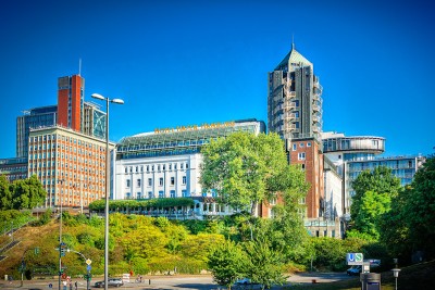 Surreal: Mittelpunkt